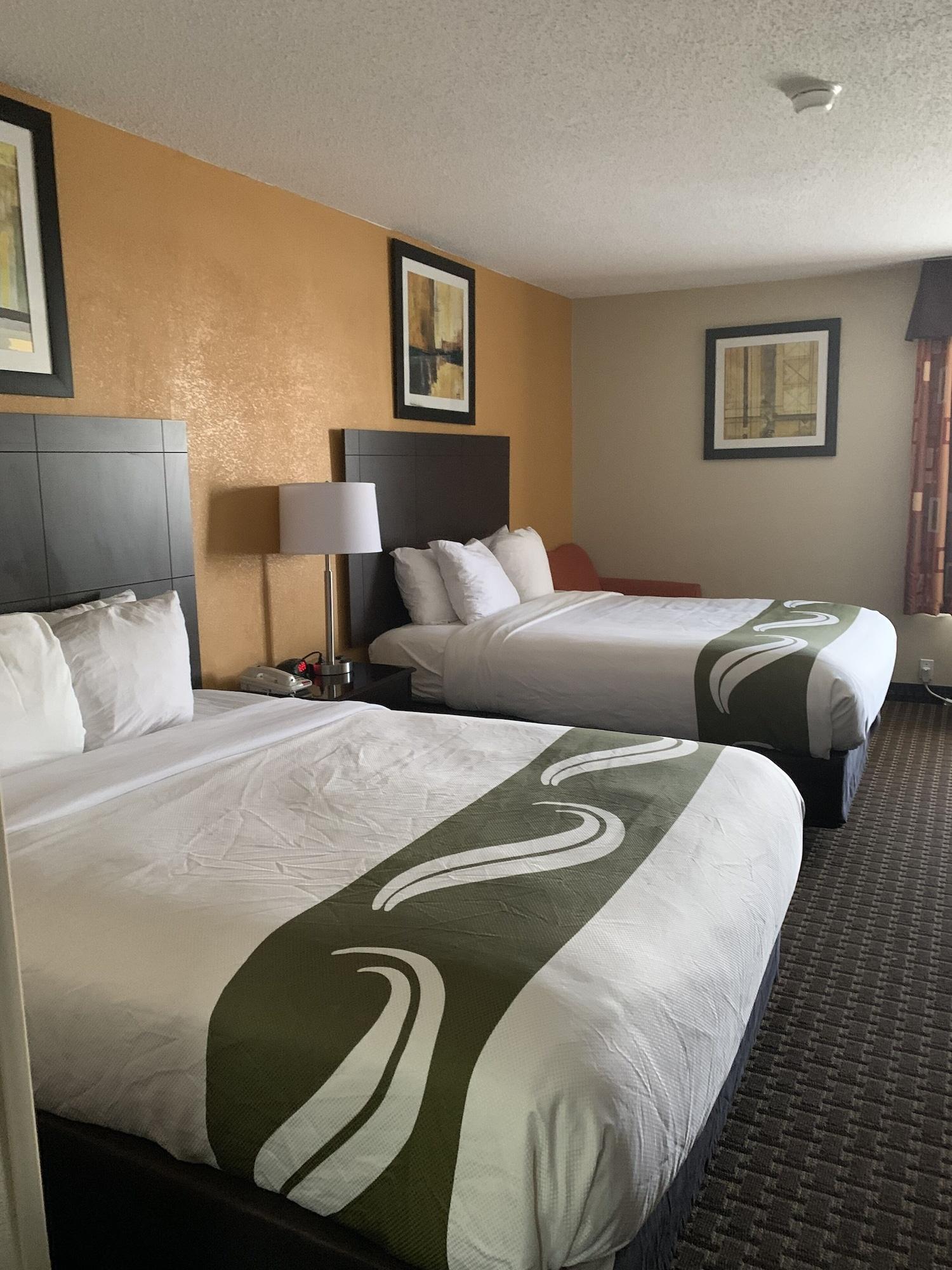 Quality Inn & Suites Quantico Stafford Exterior photo